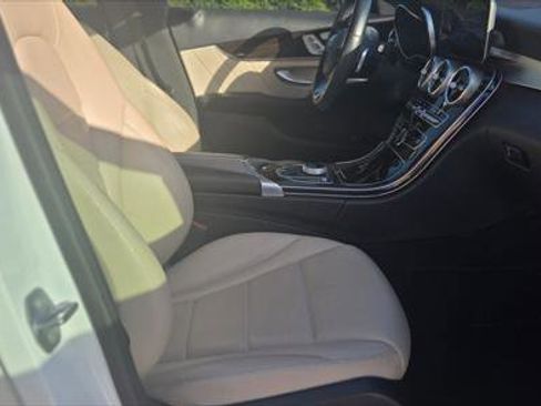 Used 2019 Mercedes-Benz C 300 C 300 image 21