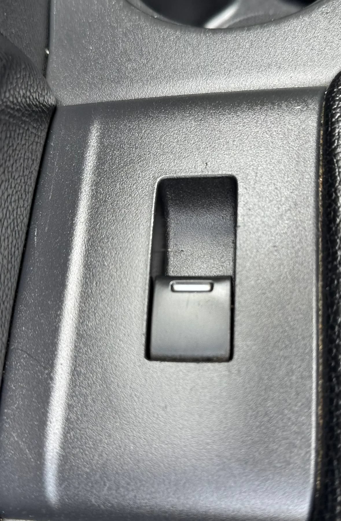 Used 2016 Honda Pilot LX image 25
