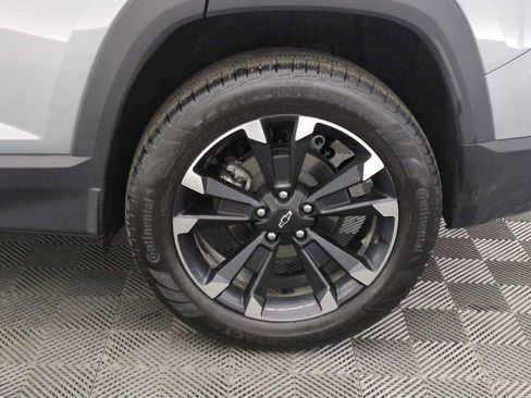 Used 2025 Chevrolet Equinox RS w/ Safety and Technology Package image 12