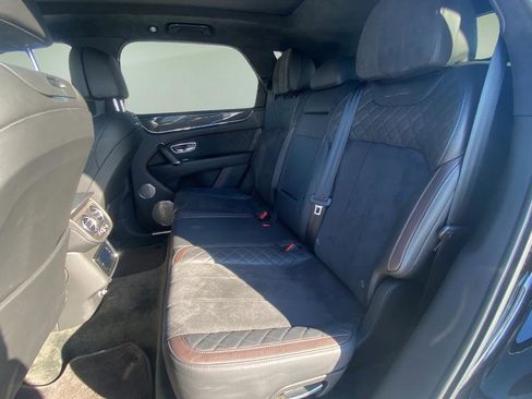 Used 2020 Bentley Bentayga Speed AWD/4WD image 10