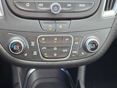 Used 2023 Chevrolet Malibu LT FWD image 31