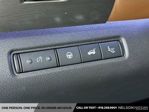 Certified 2025 Nissan Pathfinder Platinum w/ Cargo Package FWD image 10