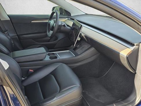 Used 2021 Tesla Model 3 Performance image 11