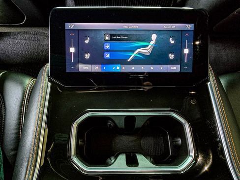 Used 2022 Jeep Grand Wagoneer Series III image 31