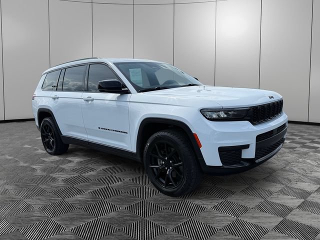 Used 2023 Jeep Grand Cherokee L Laredo AWD/4WD image 7