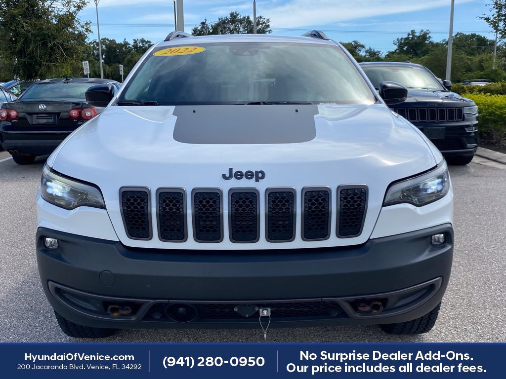 Used 2022 Jeep Cherokee Trailhawk w/ Premium Leather Package AWD/4WD image 31