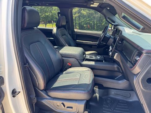 Used 2022 Ford Expedition Limited RWD image 21