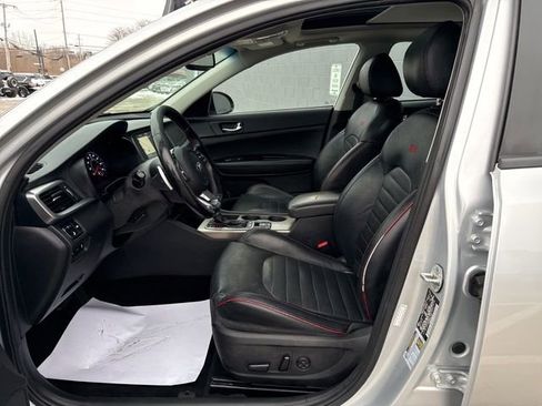 Used 2020 Kia Optima SX image 28