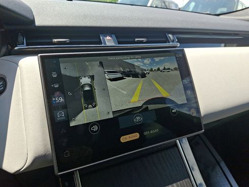 New 2026 Land Rover Range Rover Velar S AWD/4WD image 17