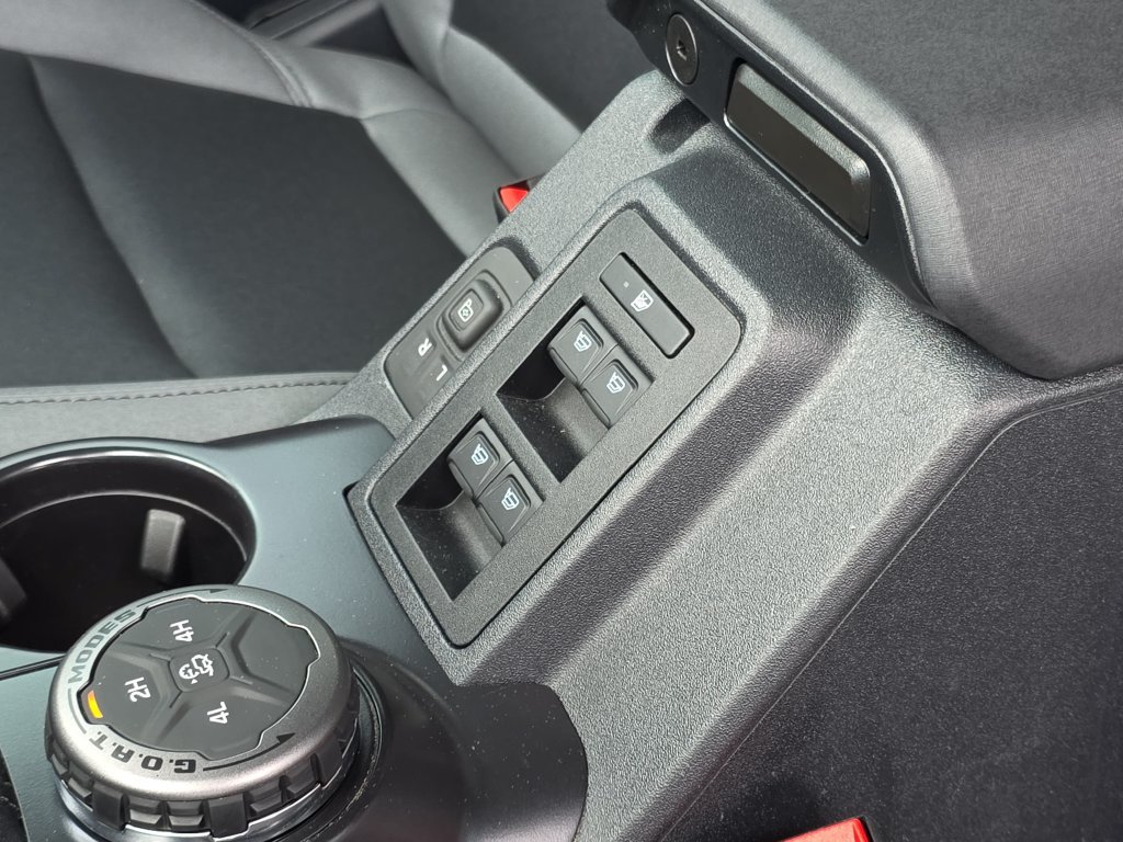 Used 2024 Ford Bronco Black Diamond AWD/4WD image 28