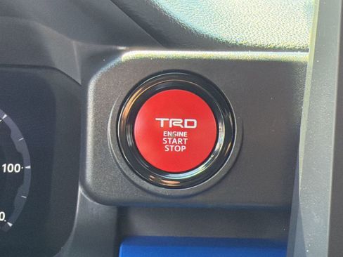 Used 2025 Toyota Tacoma TRD Off-Road AWD/4WD image 22