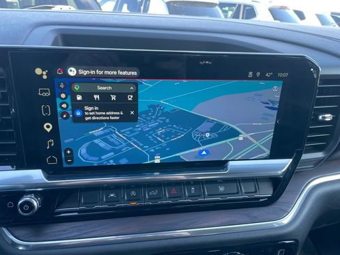 Used 2025 GMC Sierra 1500 SLT image 18