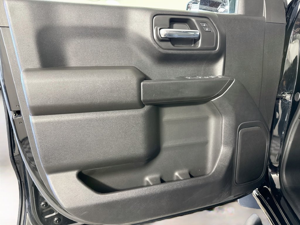 Used 2024 Chevrolet Silverado 1500 Custom w/ Turbomax Blackout Package AWD/4WD image 12