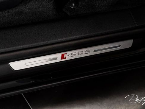 Used 2025 Audi RS Q8 performance AWD/4WD image 43