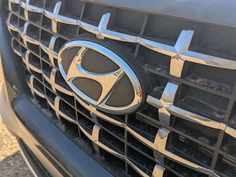 New 2026 Hyundai Venue SEL image 22