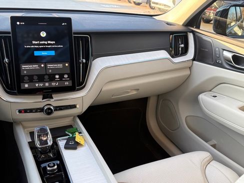 New 2026 Volvo XC60 B5 Ultra w/ Protection Package Premier image 12