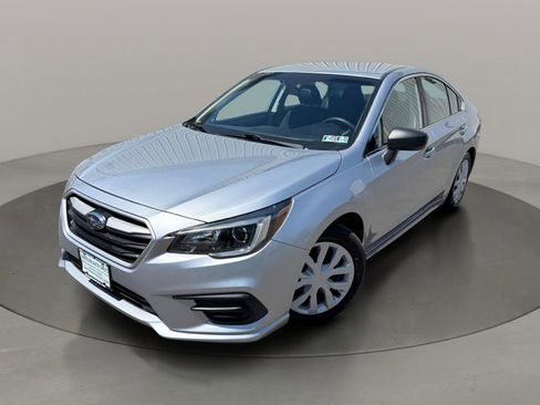 Used 2019 Subaru Legacy 2.5i AWD/4WD image 2