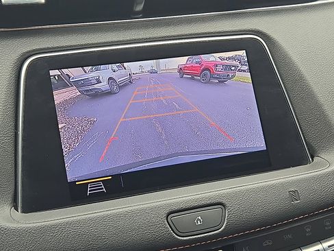 Used 2019 Cadillac XT4 Sport image 17