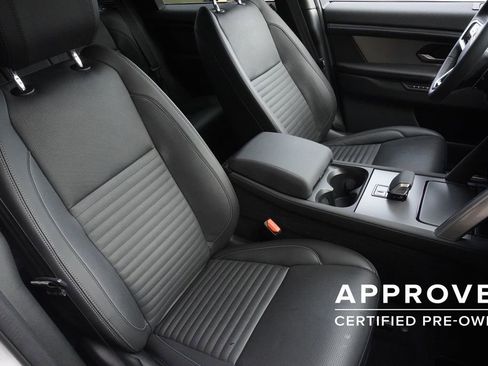 Used 2025 Land Rover Discovery Sport Dynamic SE image 24