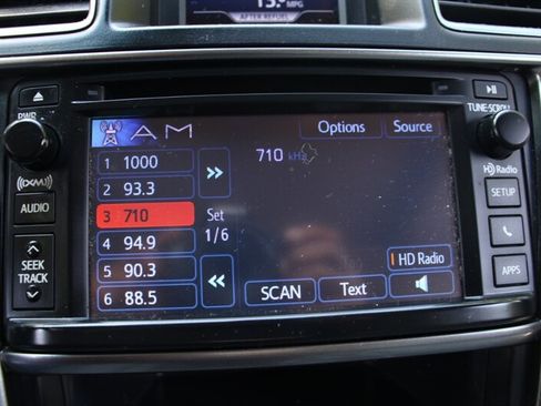 Used 2013 Toyota Highlander Limited AWD/4WD image 11