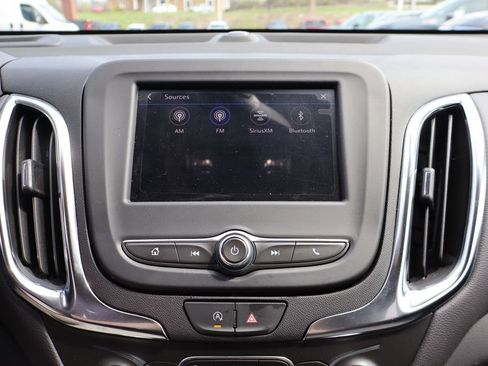 Used 2024 Chevrolet Equinox LT w/ LPO, Floor Liner Package FWD image 18