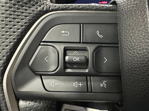 Used 2026 Toyota Tacoma TRD Off-Road AWD/4WD image 19