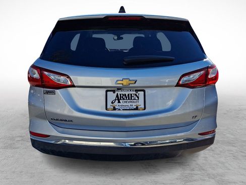 Used 2018 Chevrolet Equinox LT image 6