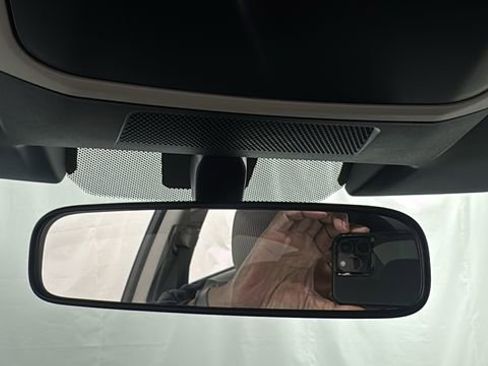 Certified 2025 Subaru Legacy Premium image 33