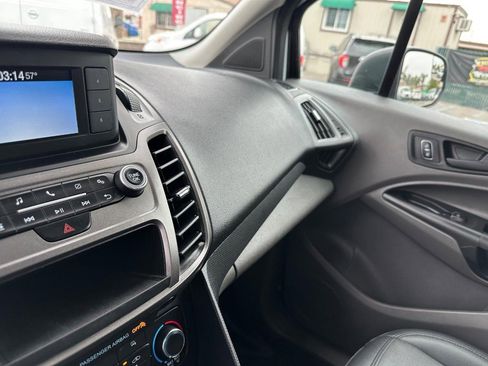 Used 2022 Ford Transit Connect XL image 34
