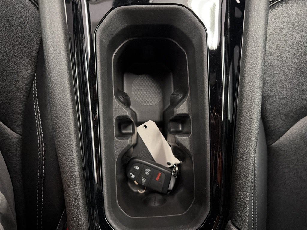 New 2026 Jeep Compass Limited AWD/4WD image 13