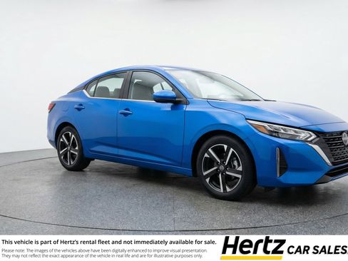 Used 2025 Nissan Sentra SV image 1