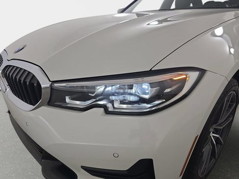 Used 2019 BMW 330i xDrive Sedan w/ Convenience Package AWD/4WD image 35
