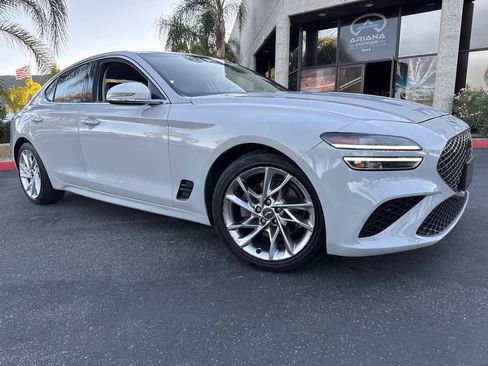 Used 2022 Genesis G70 2.0T image 6