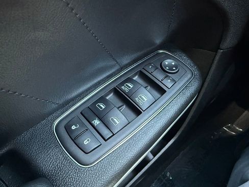 Used 2023 Dodge Charger Scat Pack RWD image 8