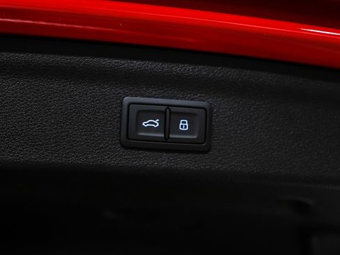 Used 2023 Audi Q3 2.0T Premium Plus w/ Premium Plus Package image 57