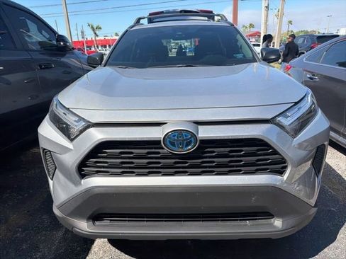 Used 2024 Toyota RAV4 LE image 7