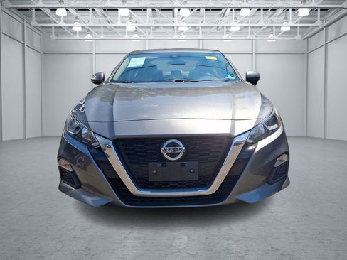 Used 2020 Nissan Altima 2.5 S w/ Driver Assist Package AWD/4WD image 2