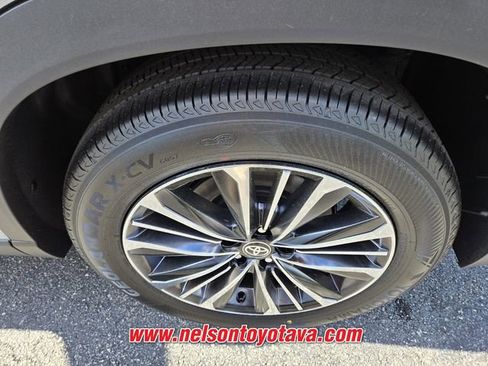 New 2026 Toyota Grand Highlander AWD Hybrid image 9