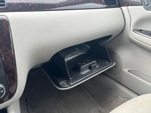 Used 2016 Chevrolet Impala LTZ FWD image 22