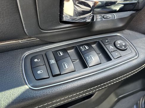 Used 2018 RAM 1500 Sport w/ Convenience Group AWD/4WD image 9