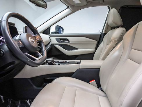 Used 2021 Nissan Rogue SL image 18