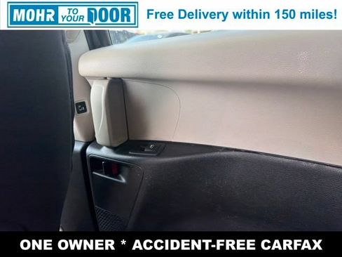 Used 2023 Chrysler Voyager LX FWD image 38
