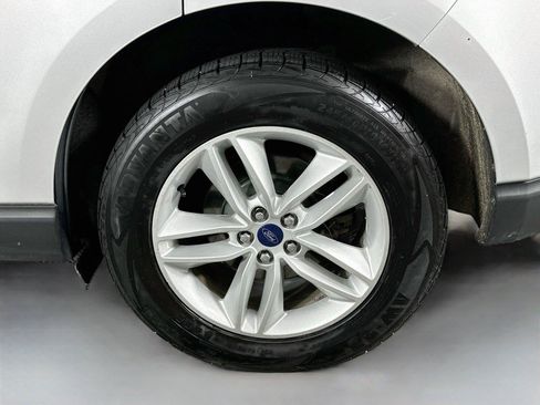 Used 2018 Ford Edge SEL w/ Equipment Group 201A AWD/4WD image 30