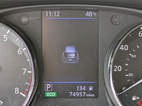 Used 2019 Nissan Rogue SV image 19