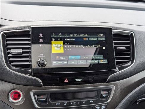 Used 2023 Honda Passport TrailSport image 15