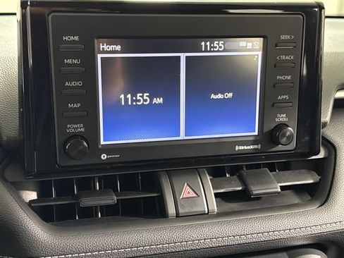 Used 2021 Toyota RAV4 LE AWD/4WD image 32