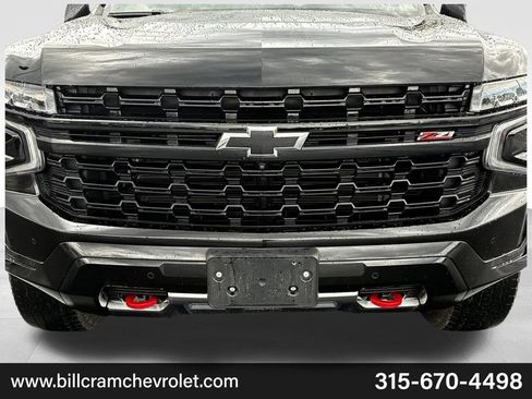 Used 2023 Chevrolet Tahoe Z71 w/ Z71 Off-Road Package AWD/4WD image 34