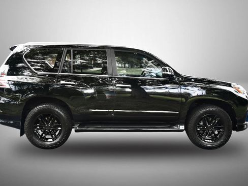 Used 2016 Lexus GX 460 Luxury AWD/4WD image 8