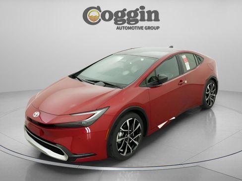 New 2026 Toyota Prius Plug-In Hybrid image 33