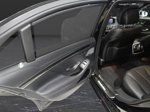 Used 2019 Mercedes-Benz S 450 4MATIC Sedan w/ Premium Package image 21